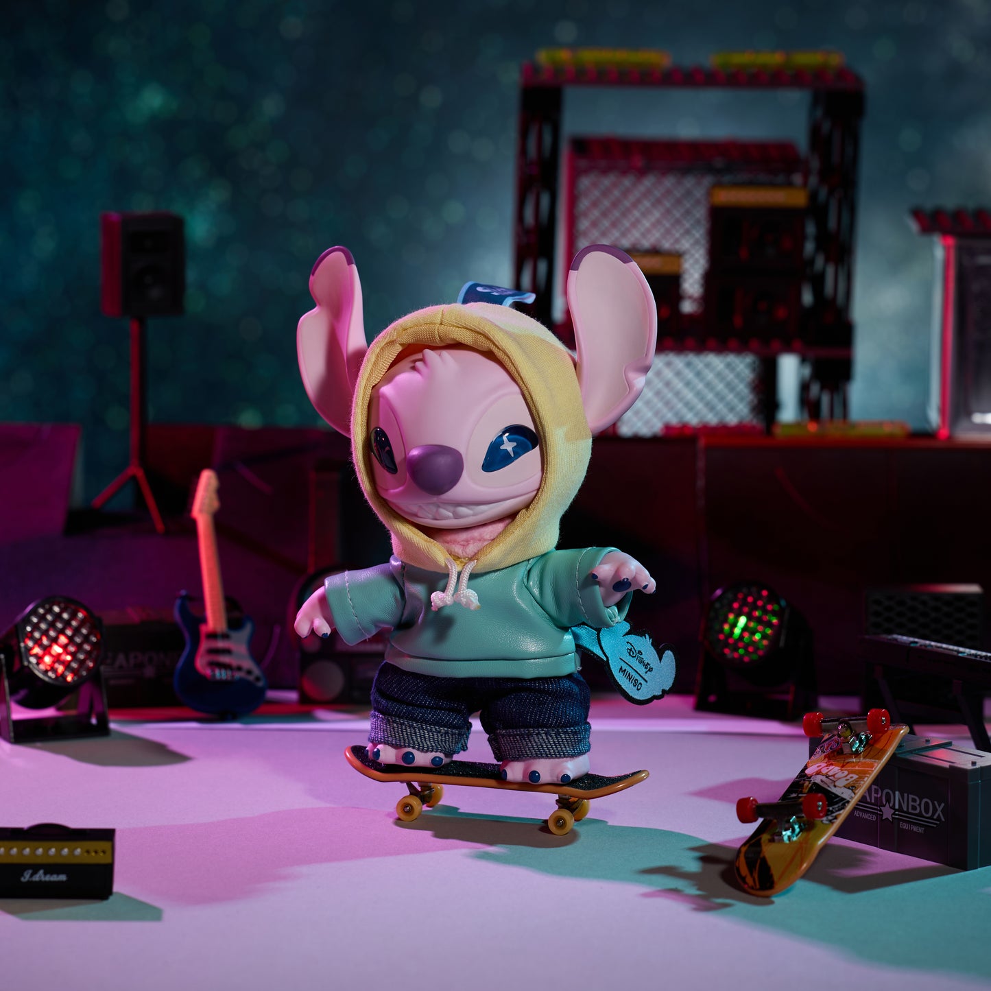 Disney Kollekció - Stitch GenZ Street Collection Vinyl Plüss Zsákbamacska