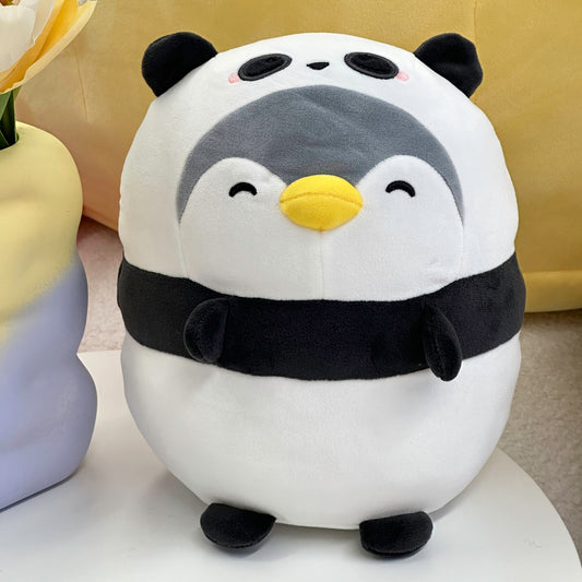 MINI Family kollekció - Penpen panda jelmezben plüss