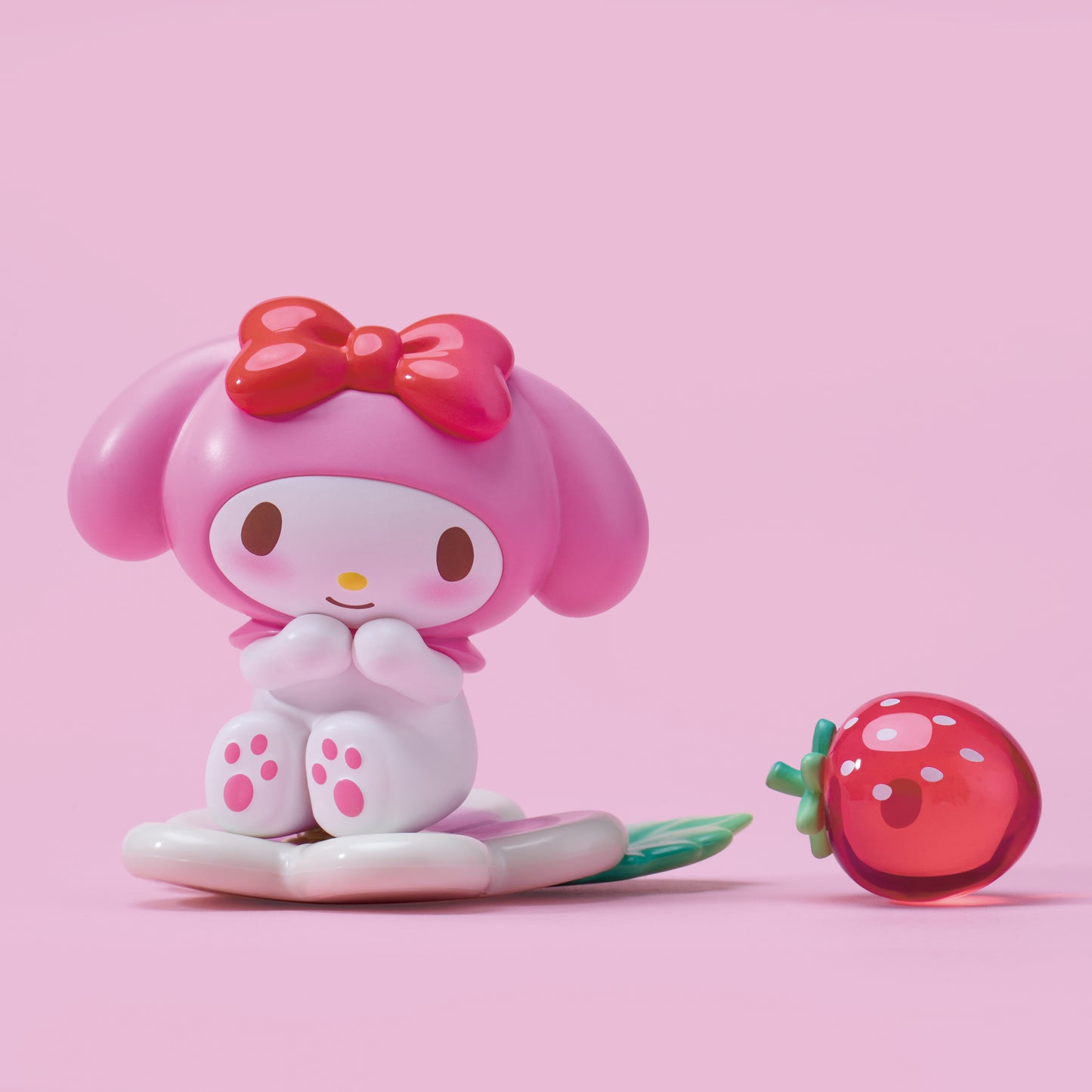 Sanrio Kollekció - Eperföld zsákbamacska