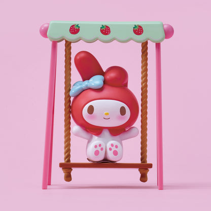 Sanrio Kollekció - Eperföld zsákbamacska